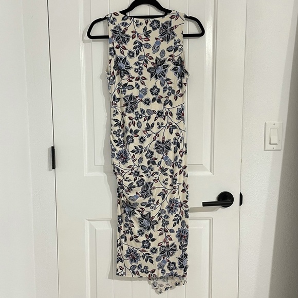 Jessica Simpson Floral Prints Ruched Dress - Picture 6 of 6